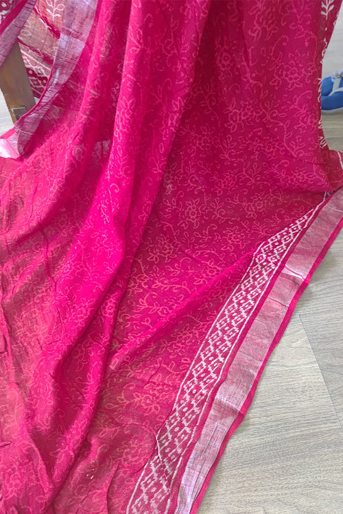 Red printed linen saree