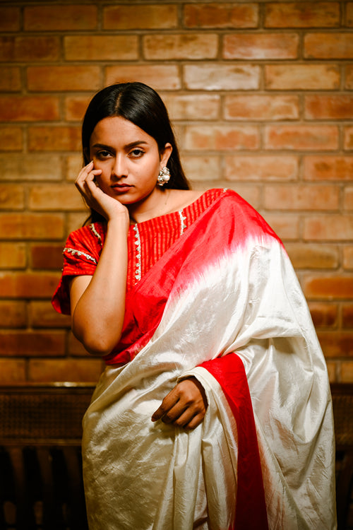 Alta red handwoven Bengali silk sari