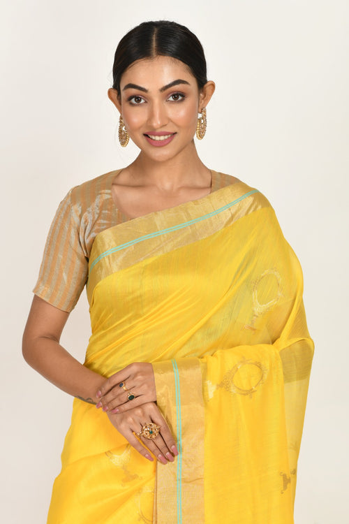 Yellow sari with mirror motif