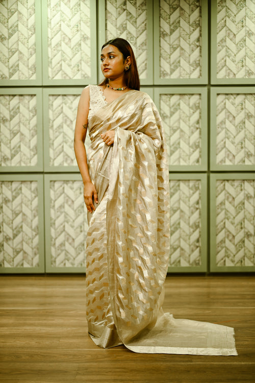 Beige domino silk sari