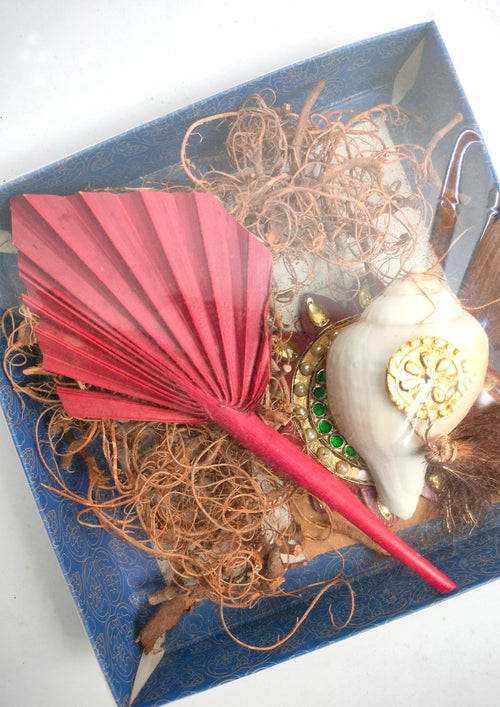 Auspicious Shankh Gift Pack