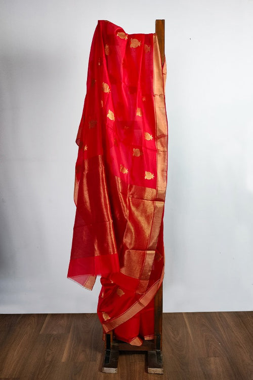 Annara - Red silk saree