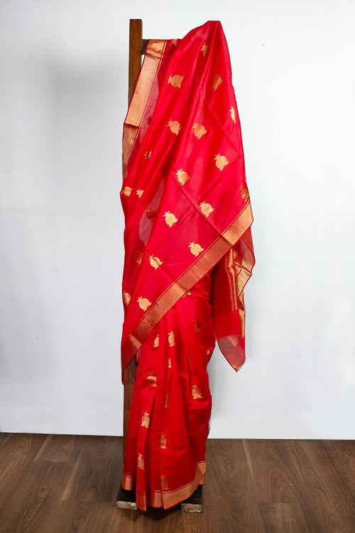 Annara - Red silk saree