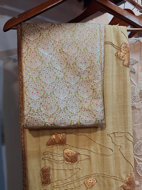 Organic sari with applique design