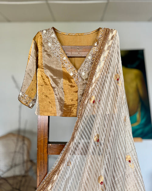 Gold and silver embroidery tissue blouse